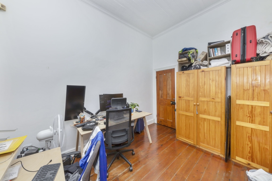 To Let 4 Bedroom Property for Rent in Mowbray Western Cape
